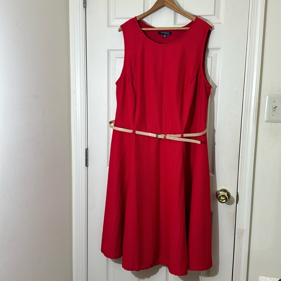 Women’s Red Dress Size 20 W Waffle Pattern Holiday Dress - Picture 1 of 9
